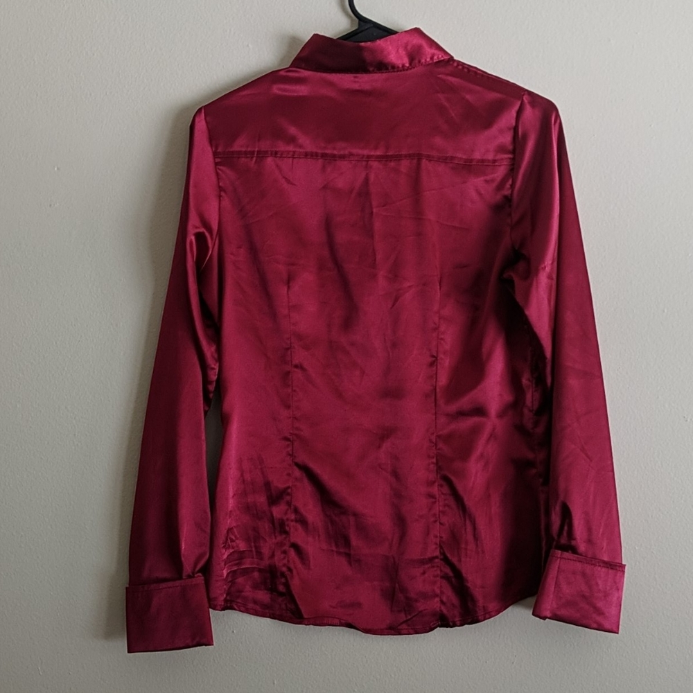 Satin button up. - Picture 3 of 4